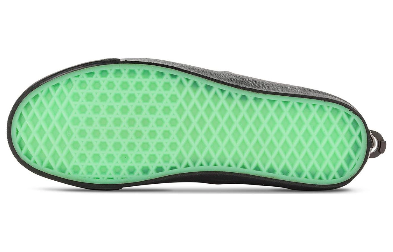 Randomevent x Vans Authentic 44 DX