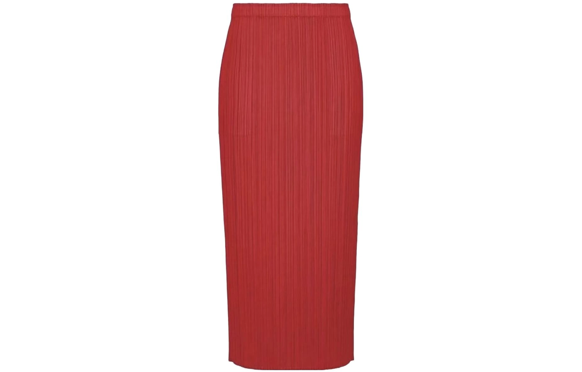 PLEATS PLEASE ISSEY MIYAKE