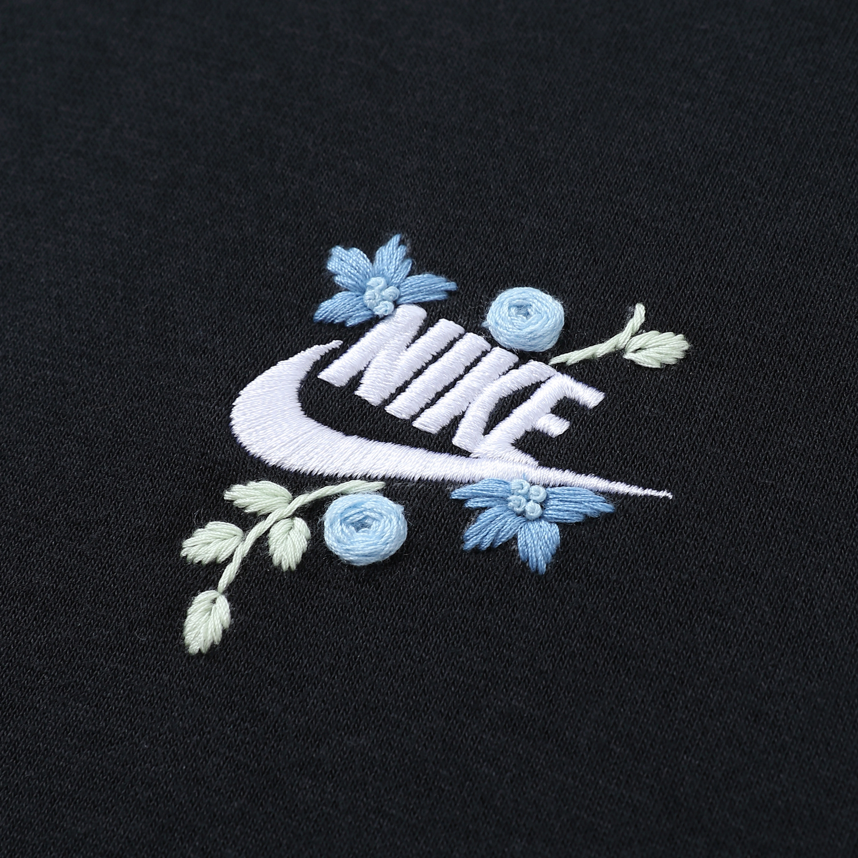 Nike Logo