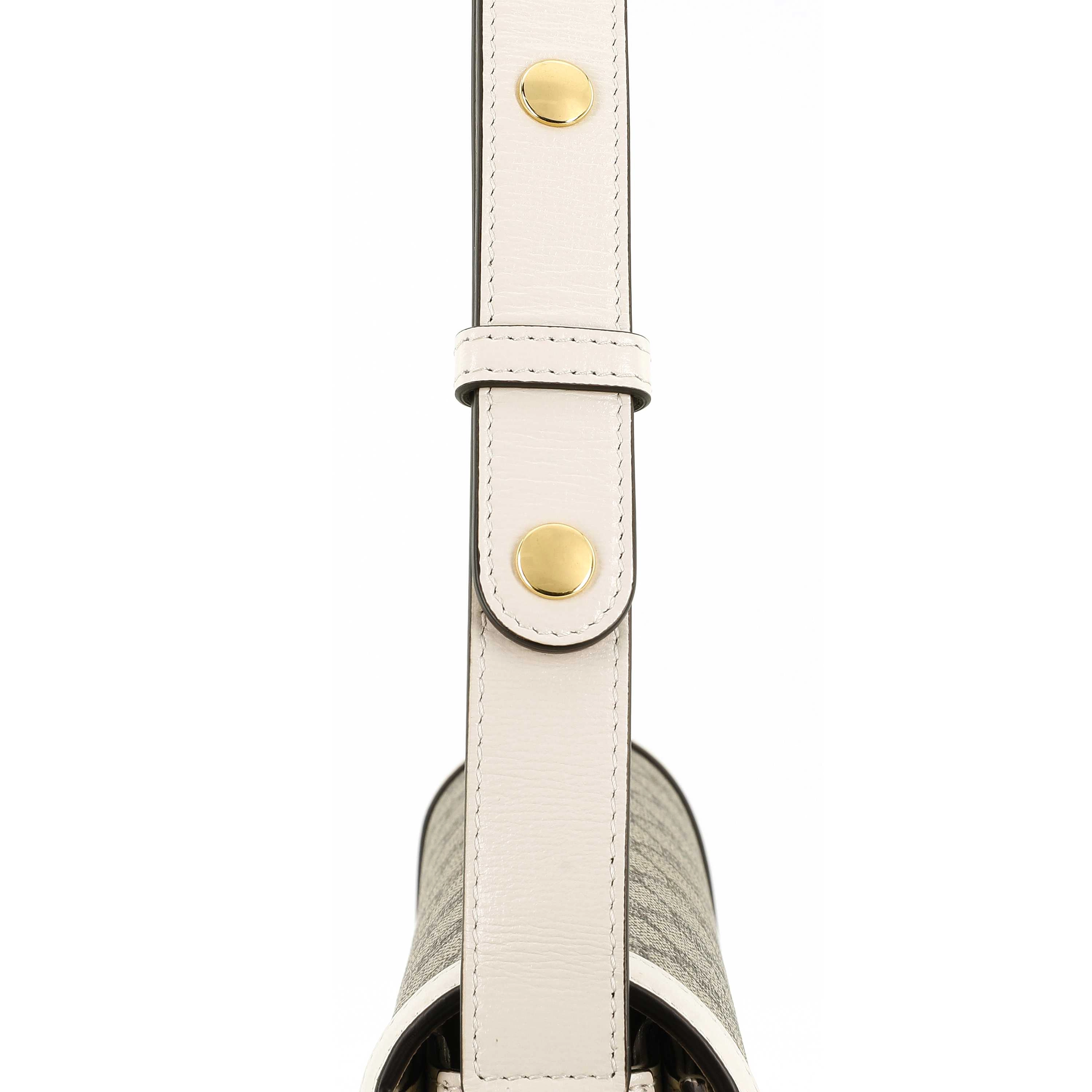 GUCCI Horsebit 1955 Logo