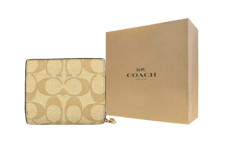 COACH Snap Wallet 11
