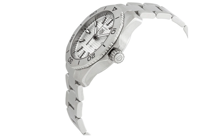 TAG HEUER Professional 200 40mm WBP1111.BA0627