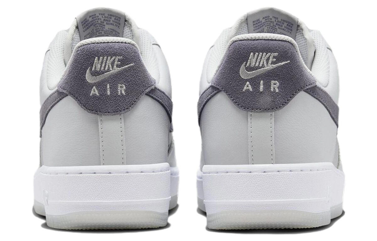 Nike Air Force 1 '07 LV8