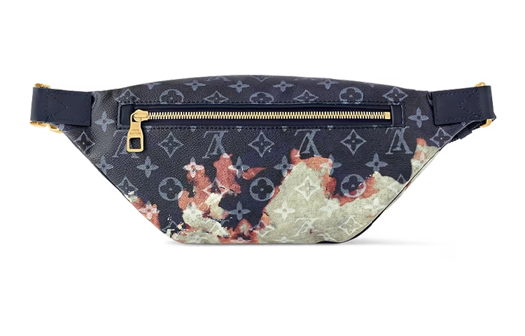 LOUIS VUITTON Discovery