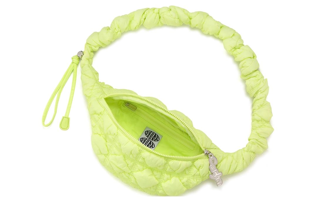 CARLYN COZY FANNY
