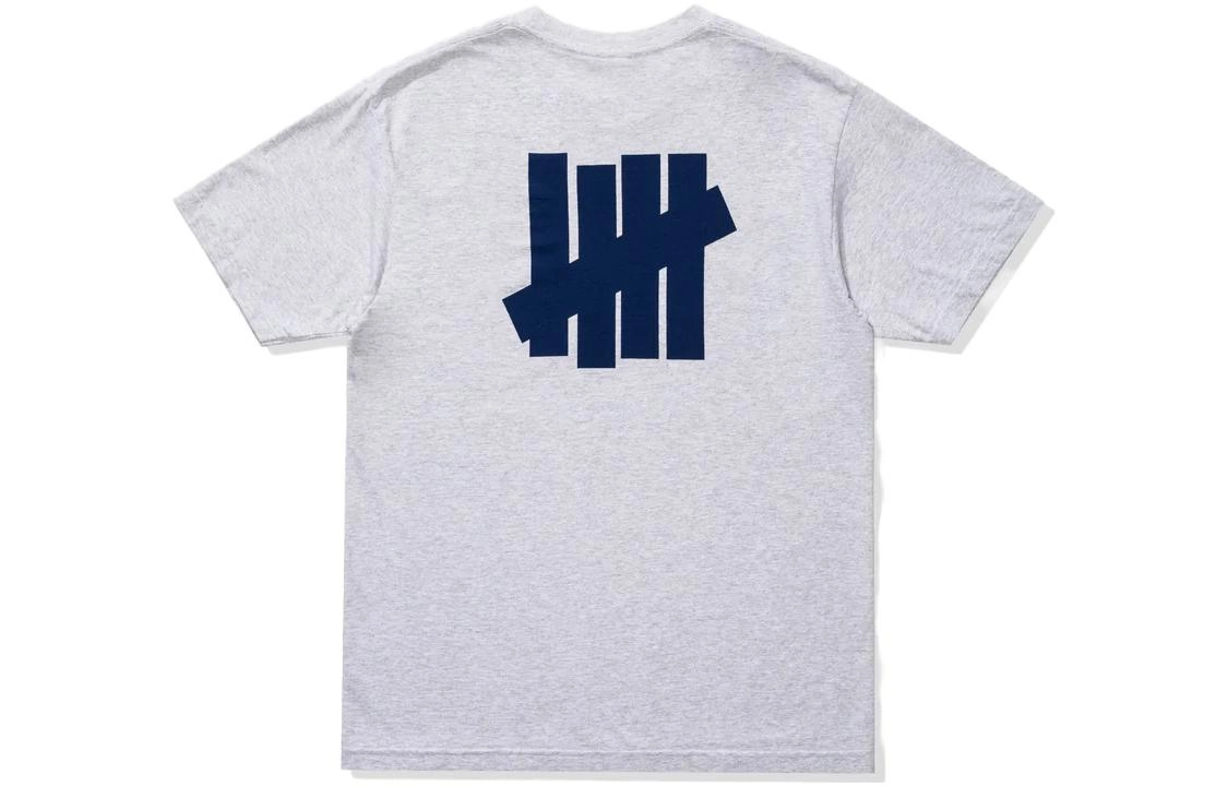 UNDEFEATED T