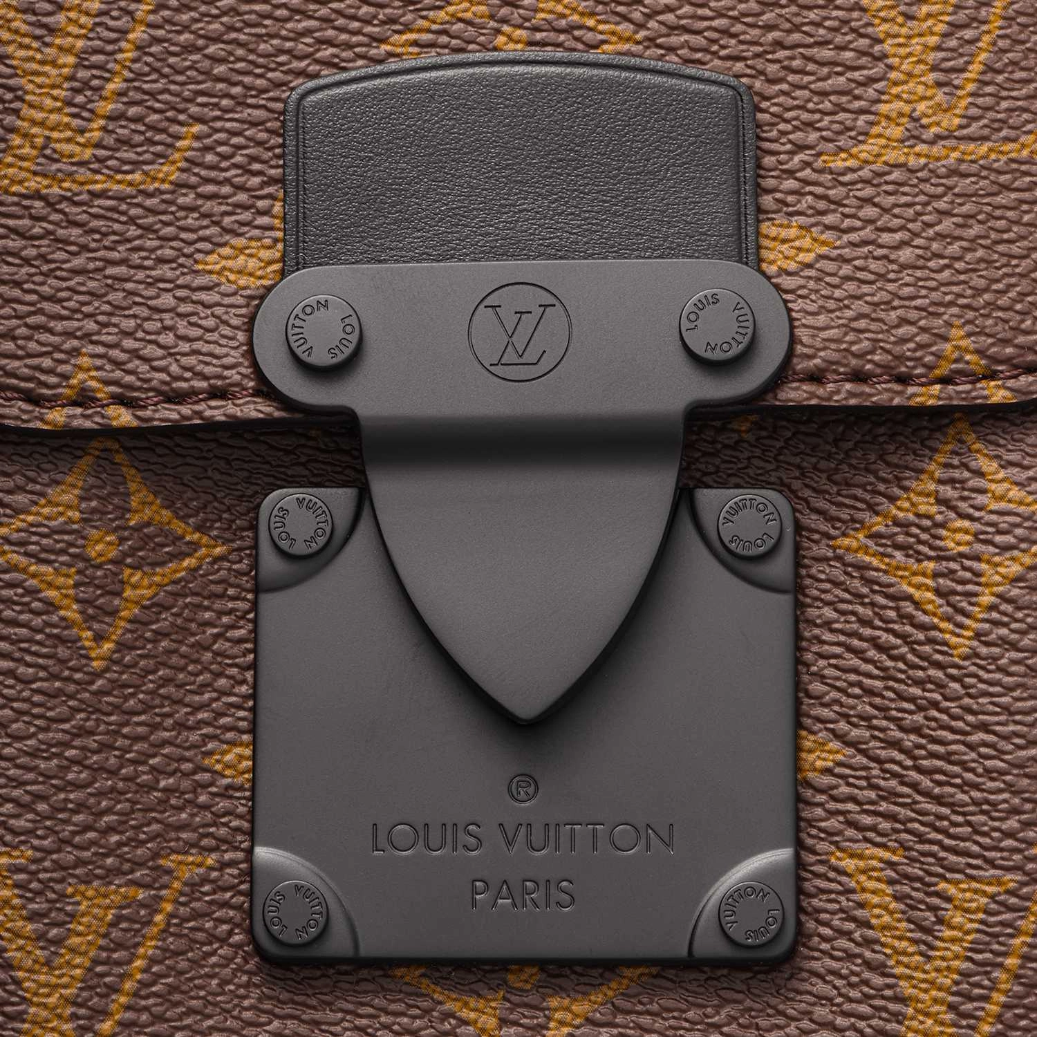 LOUIS VUITTON S-LOCK VERTICAL