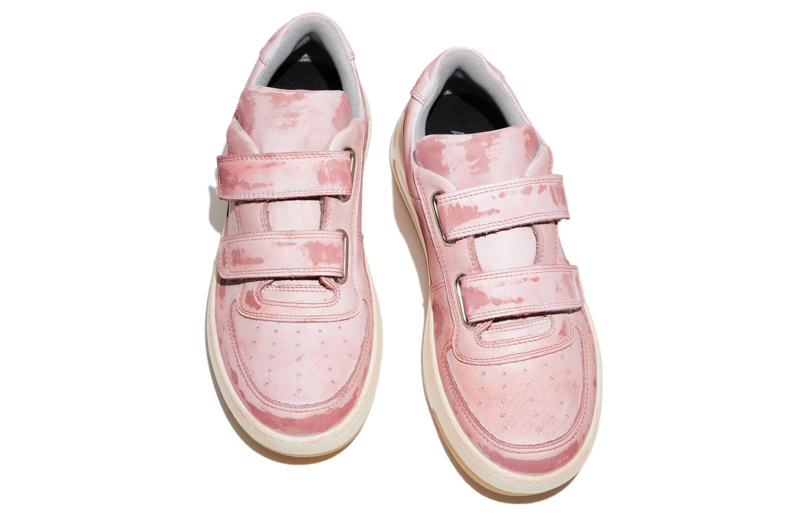 Acne Studios