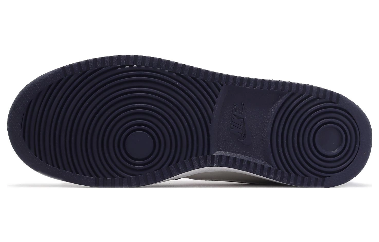 Nike Court Borough Low