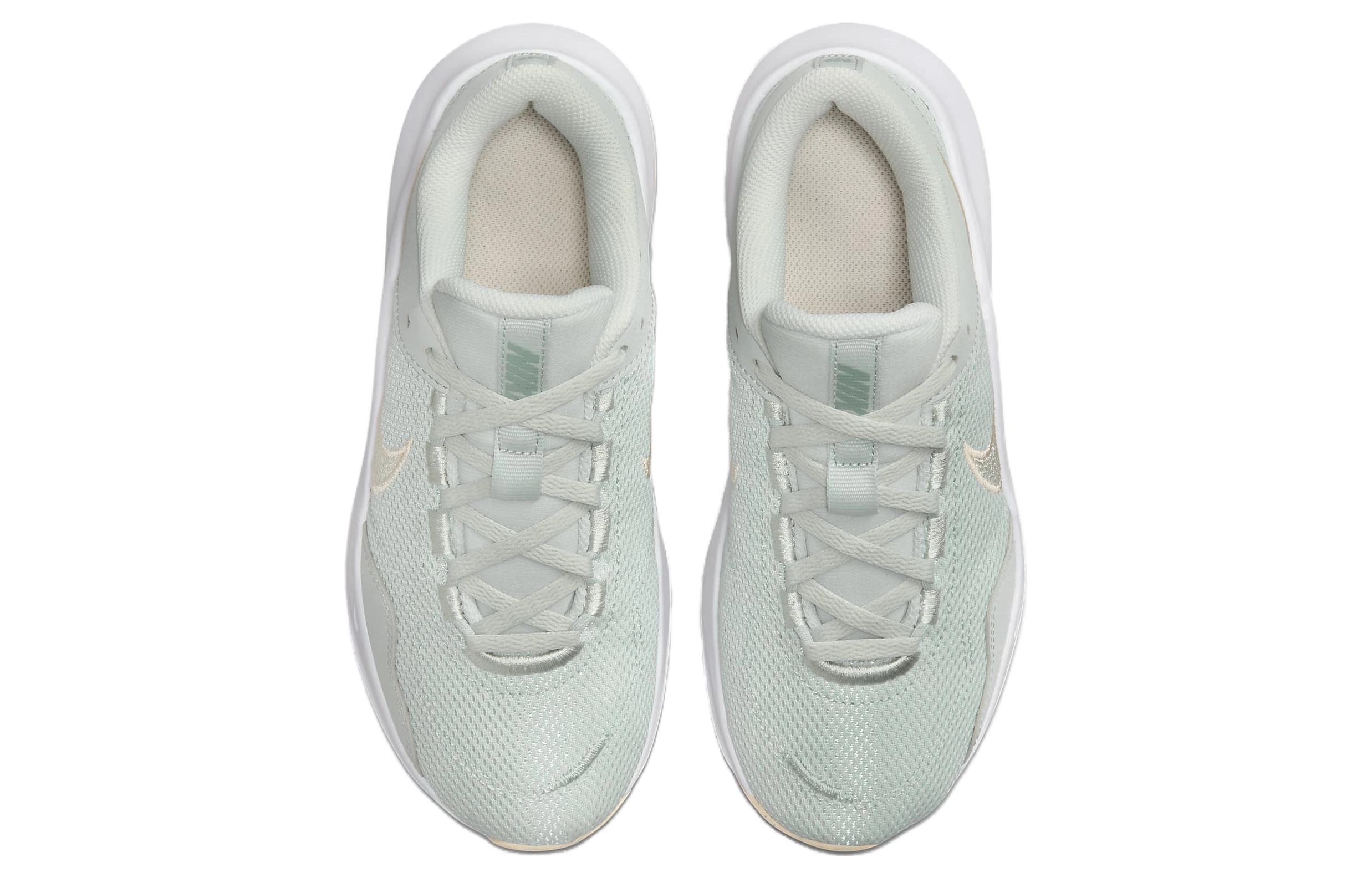 Nike Legend Essential 3