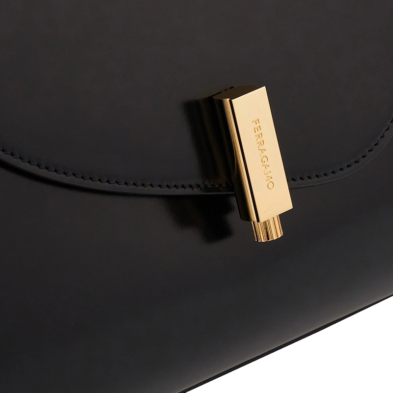 FERRAGAMO