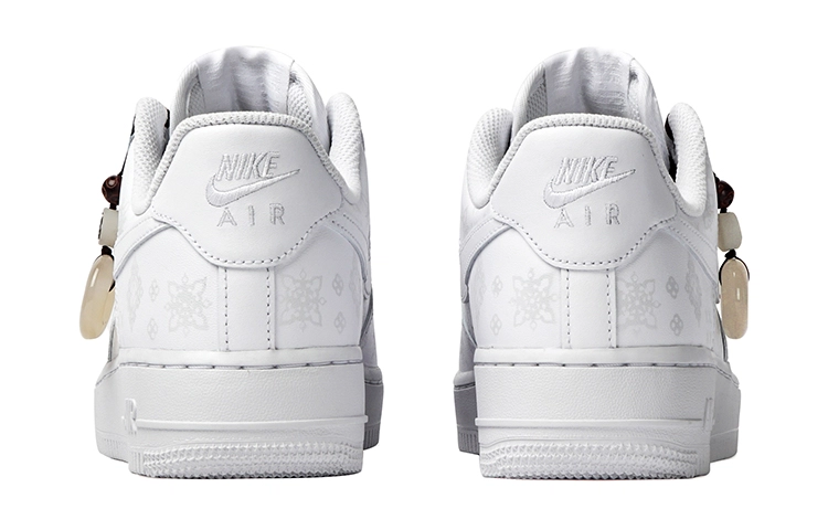Nike Air Force 1 520