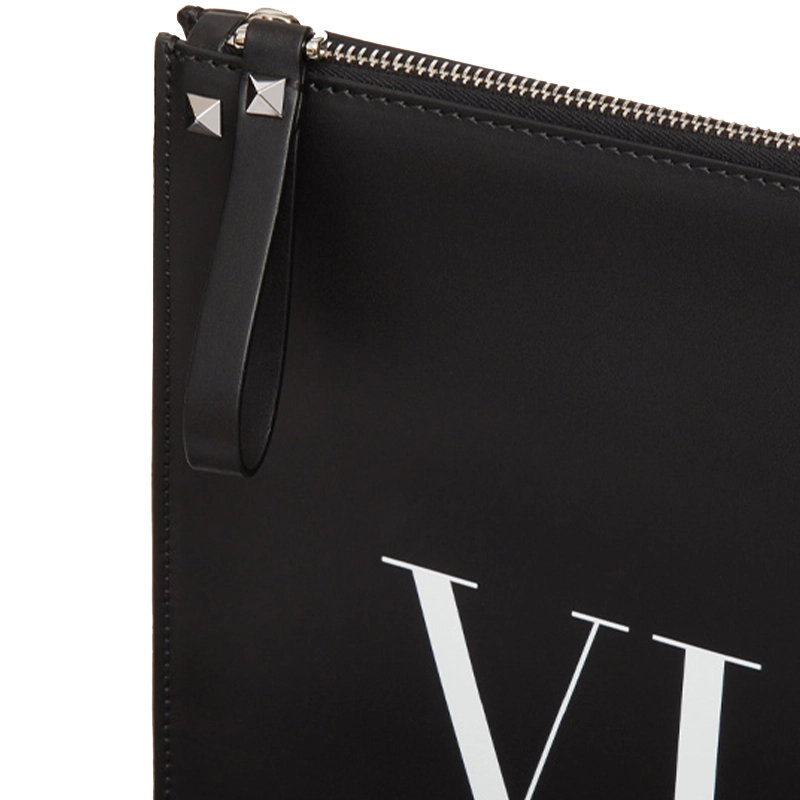 Valentino Garavani VLTN