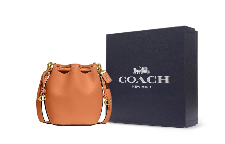 COACH Camila 17 Logo