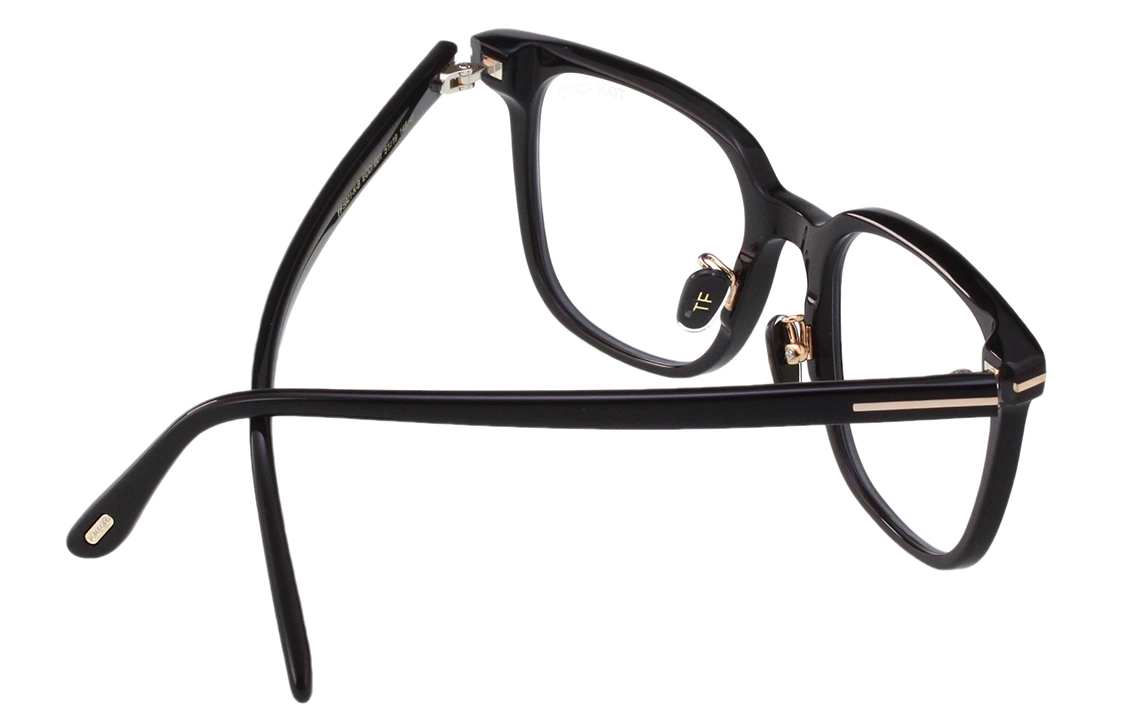TOM FORD