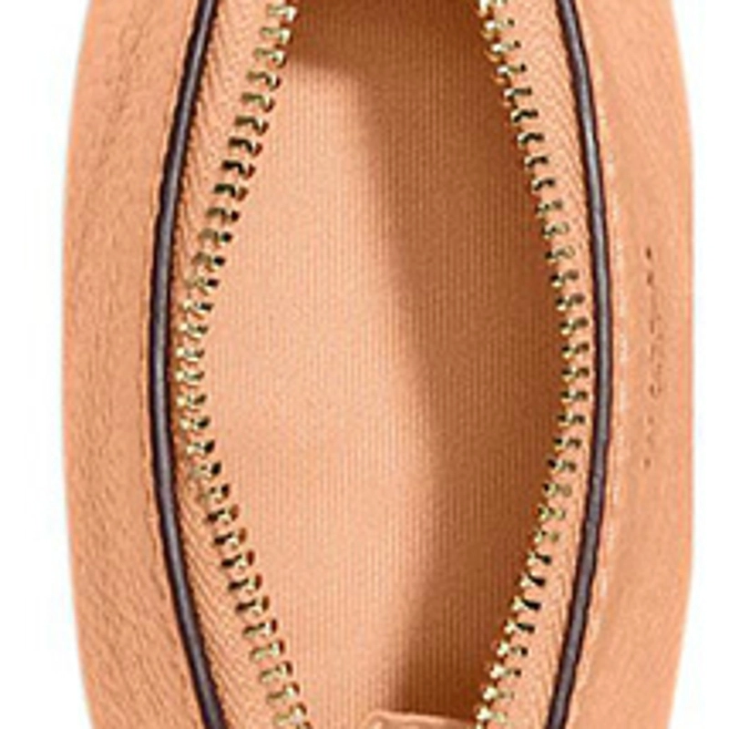 COACH Cosmetic 9 Logo