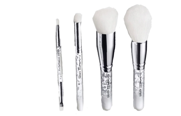 MAC BRUSH OF SNOW