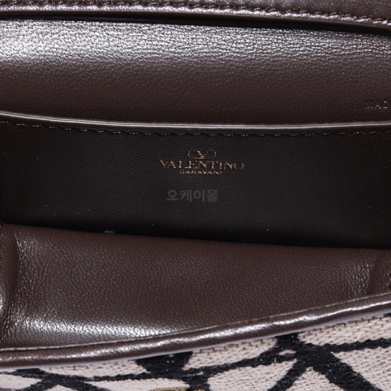 Valentino V