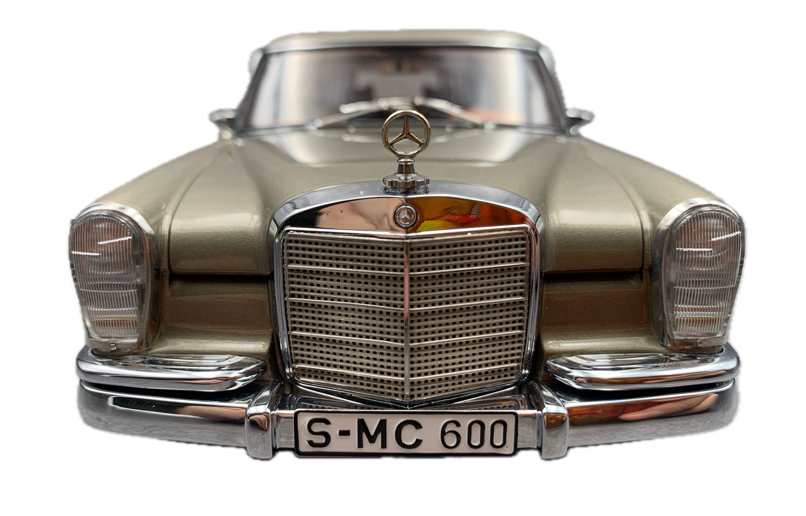 CMC Exclusive Modelle 118 600 Pullman