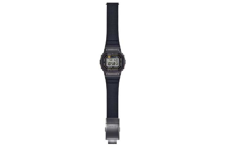 CASIO G-SHOCK 200 MRG-B5000R-1JR