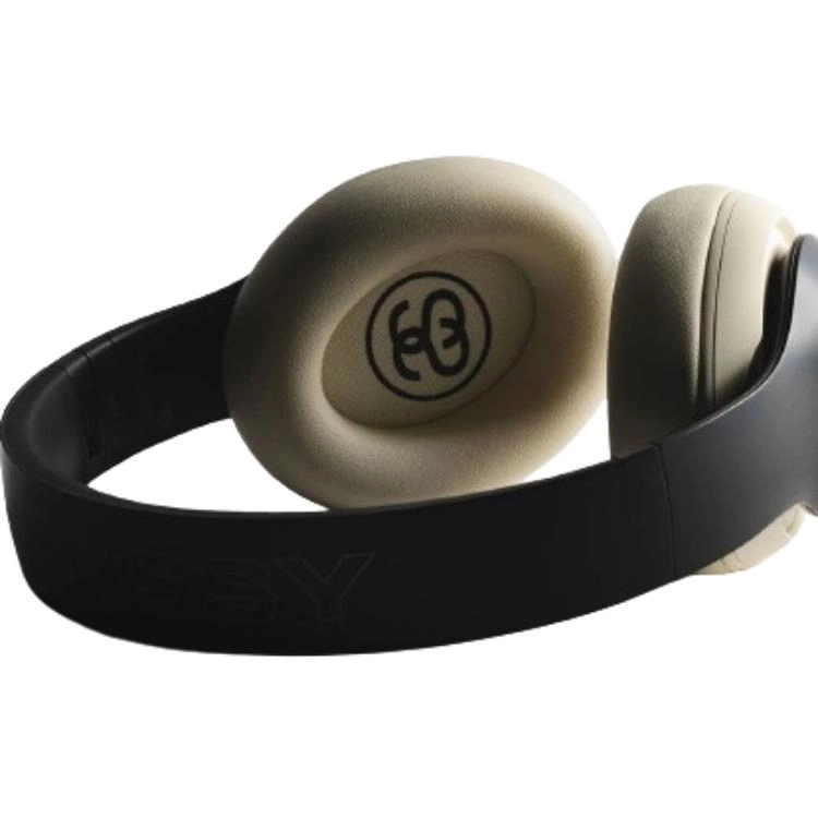beats stussy Studio Pro