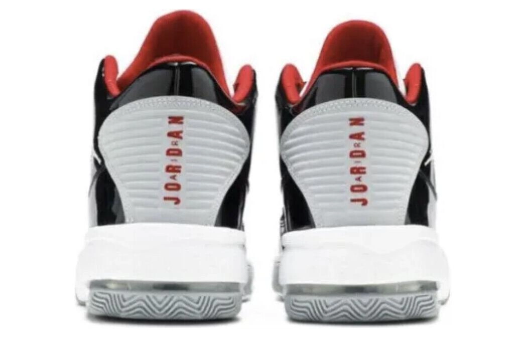 Jordan Max Aura 2