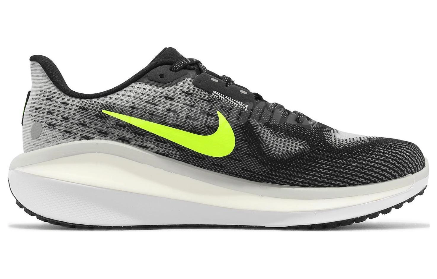 Nike Air Zoom Vomero 17