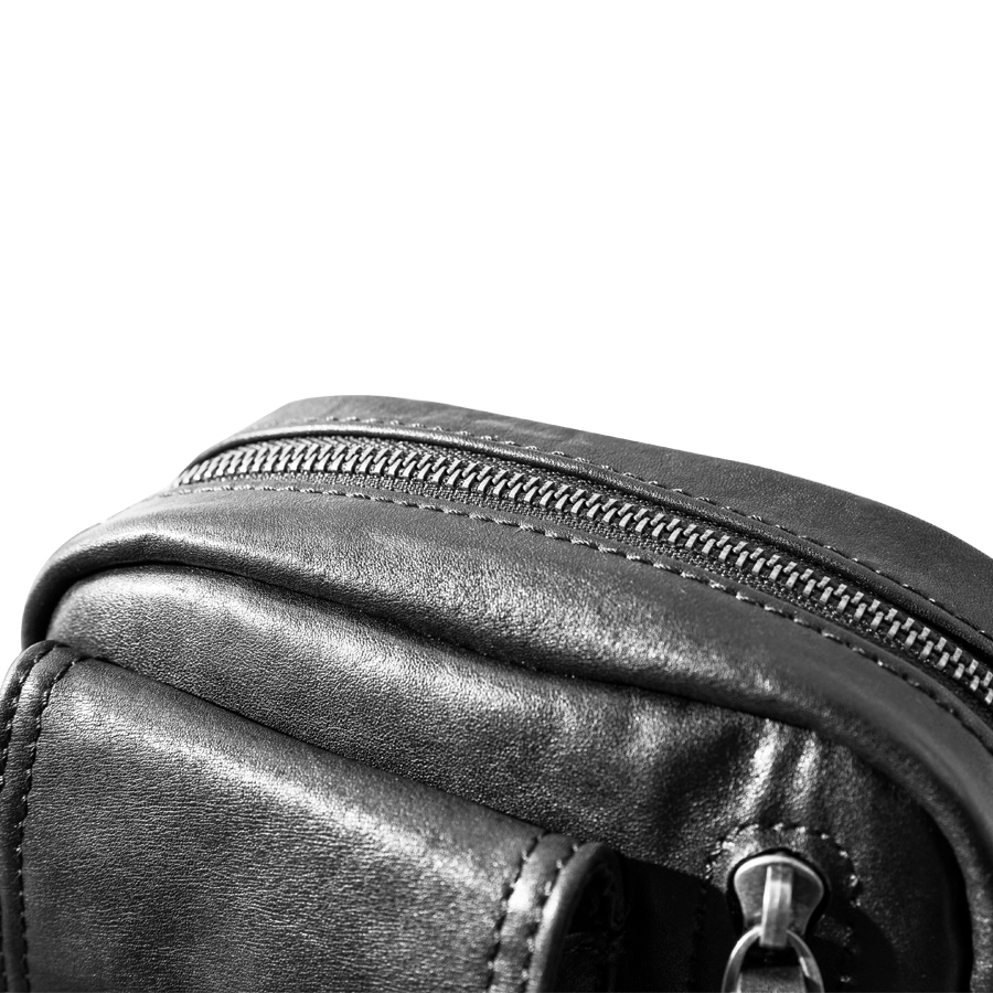 后步 原创小众不撞款设计简约时尚百搭轻便通勤运动休闲潮流 头层植鞣牛皮真皮 手机包单肩斜挎包 常规 男女同款情侣款 黑色