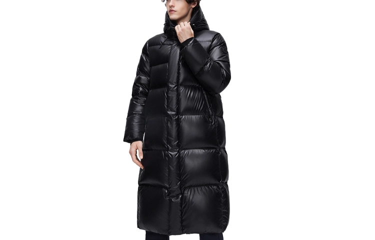 波司登 纯色连帽加厚长袖羽绒服 男款