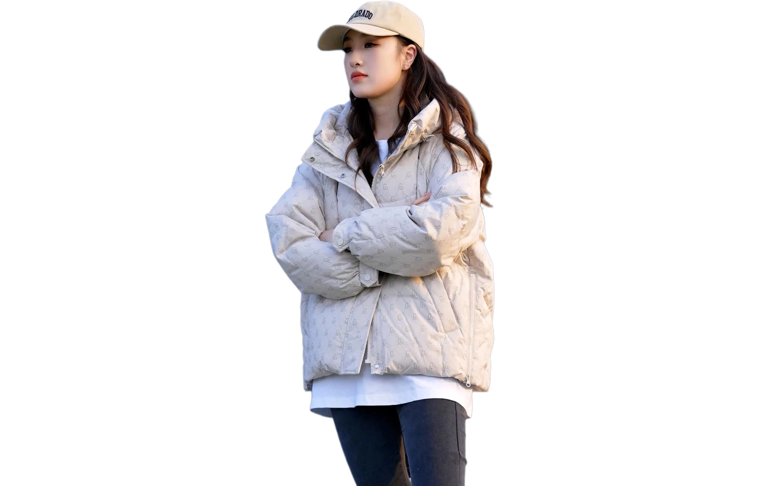 波司登 保暖印花连帽短款舒适细腻羽绒服 女款