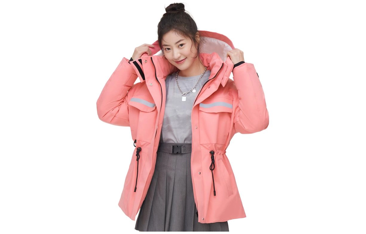 波司登 纯色工装连帽羽绒服 女款