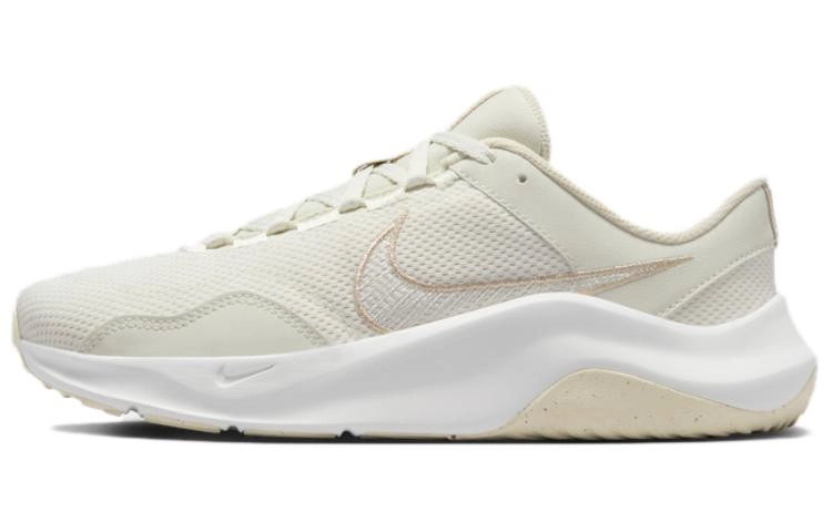 Nike Legend Essential 3