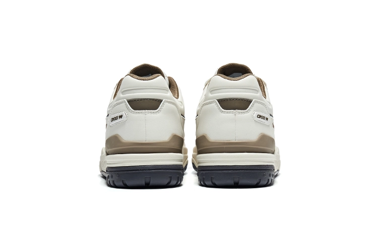 Saucony Cross 90
