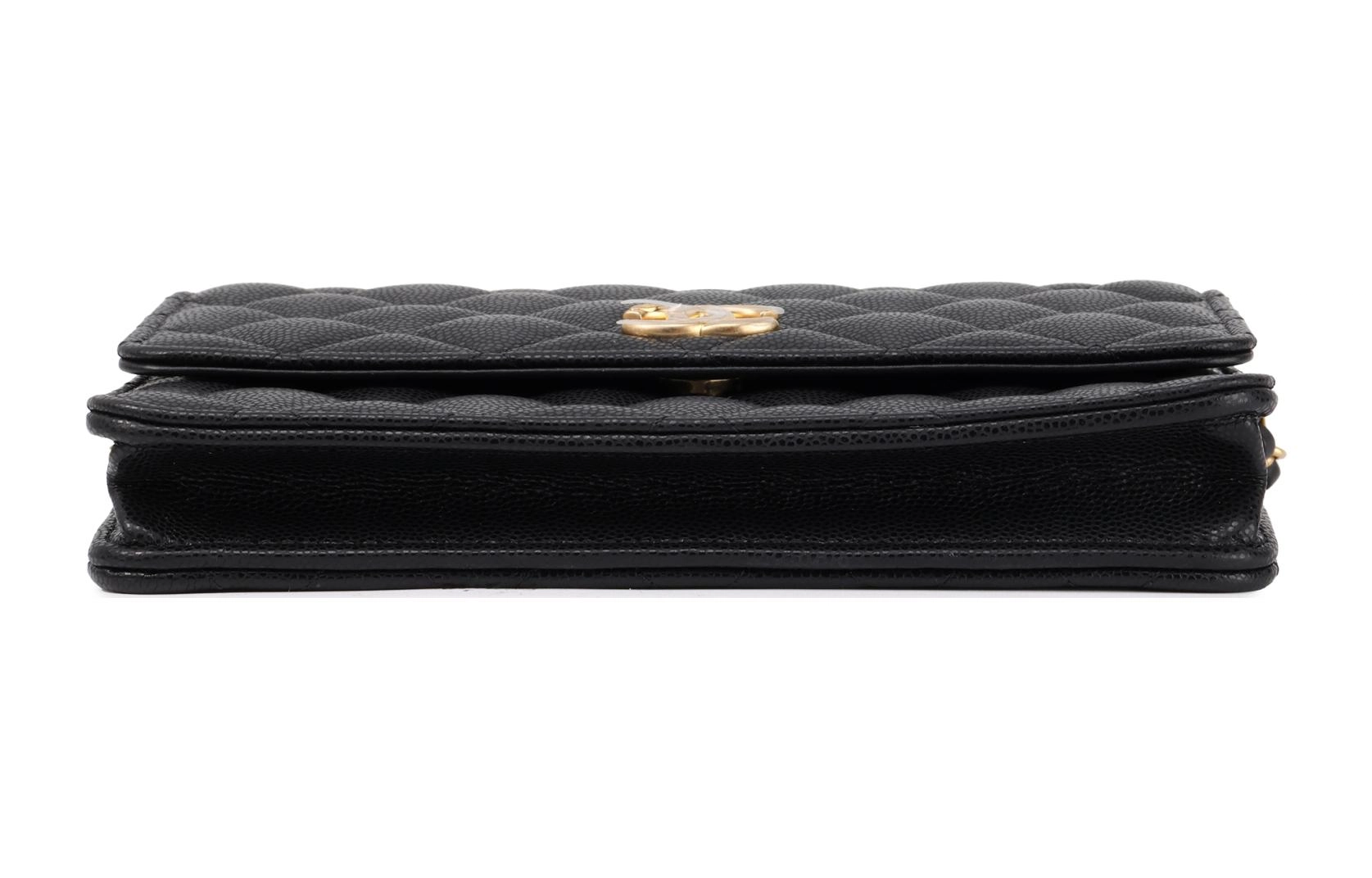 CHANEL WOC