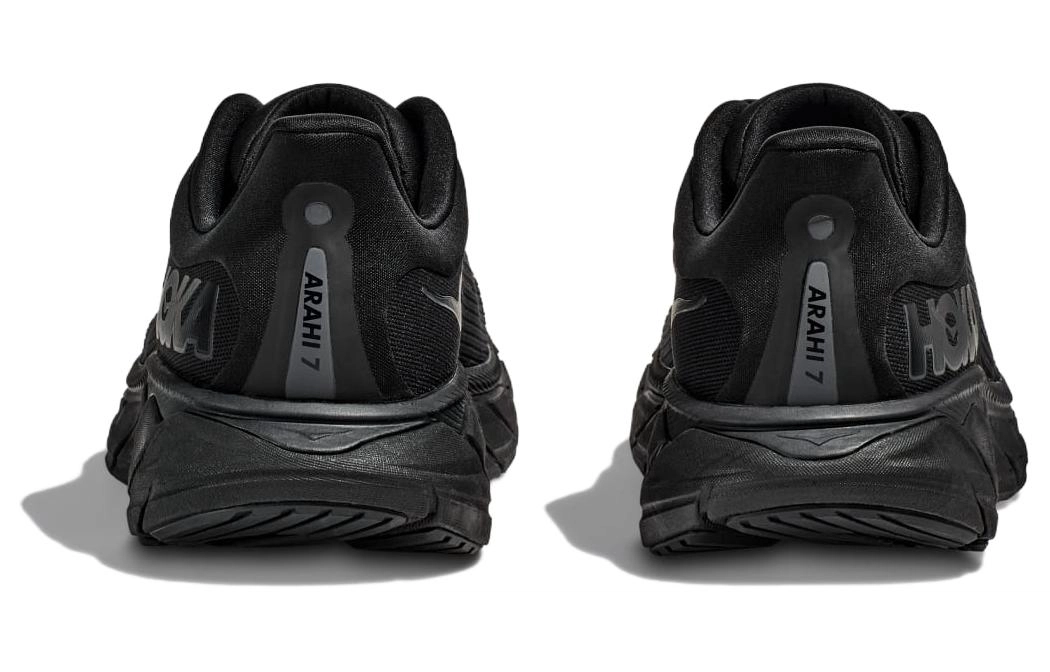 HOKA ONE ONE