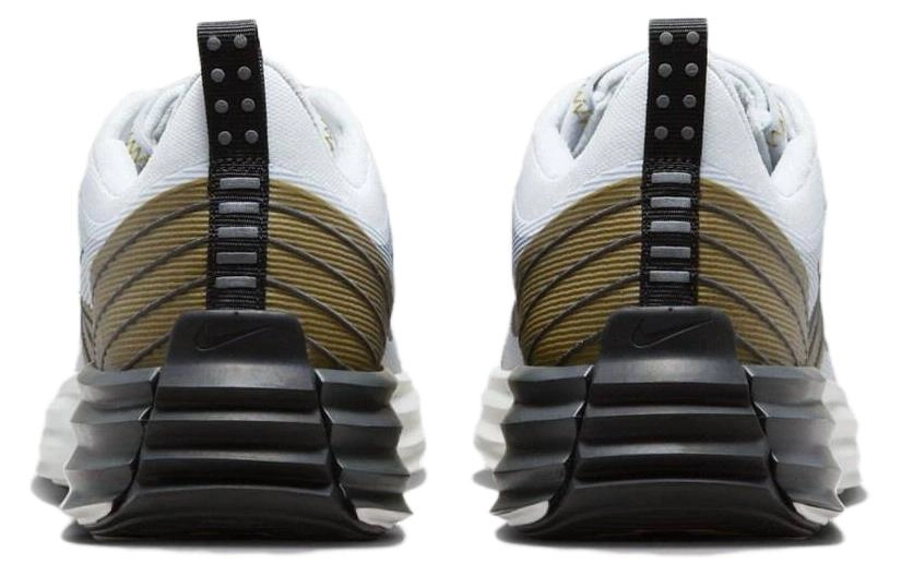 Nike Lunar Roam