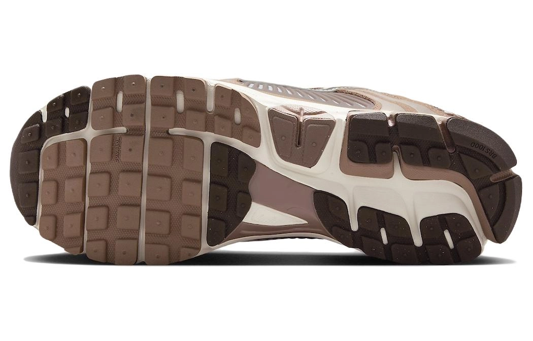 Nike Air Zoom Vomero 5