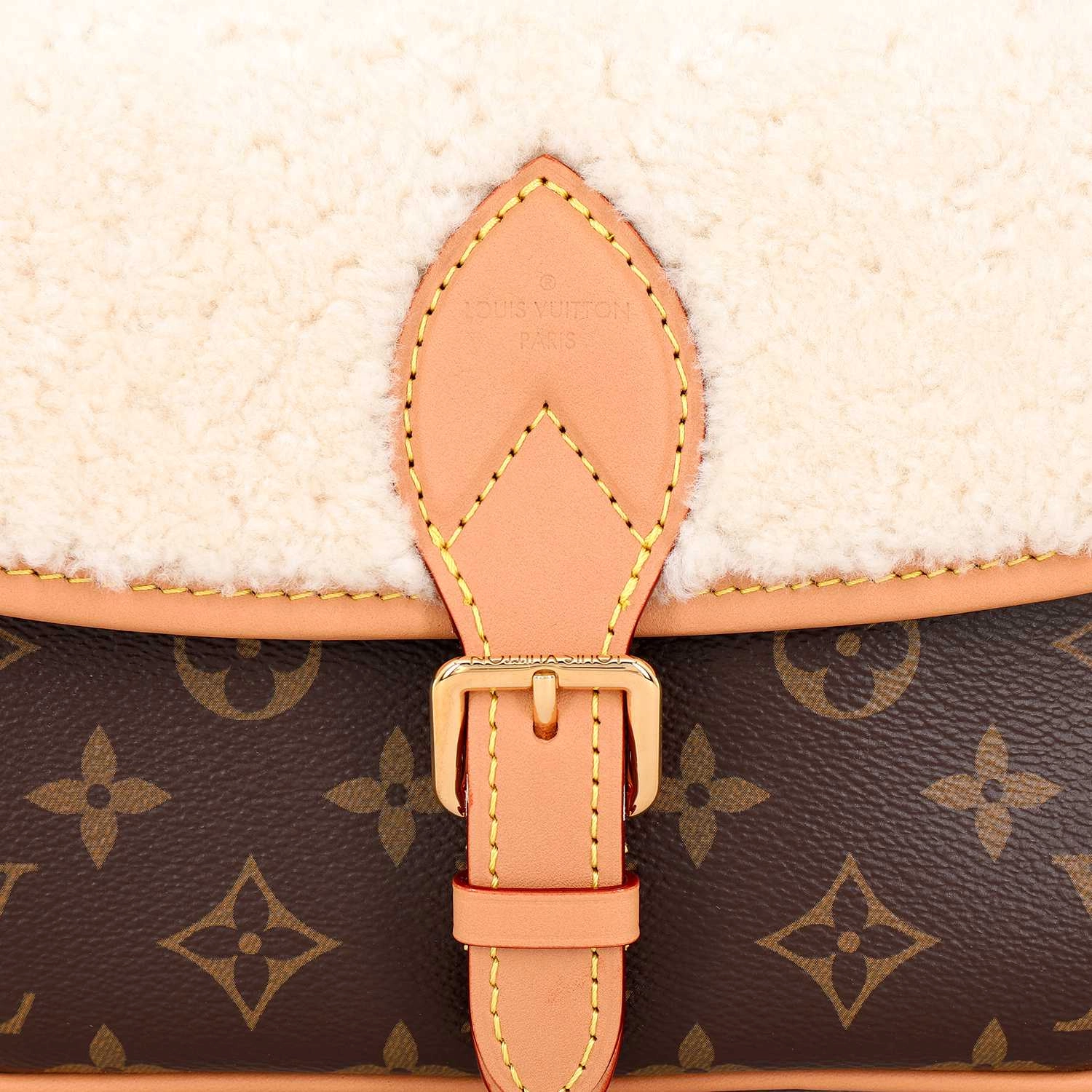 LOUIS VUITTON Diane Logo