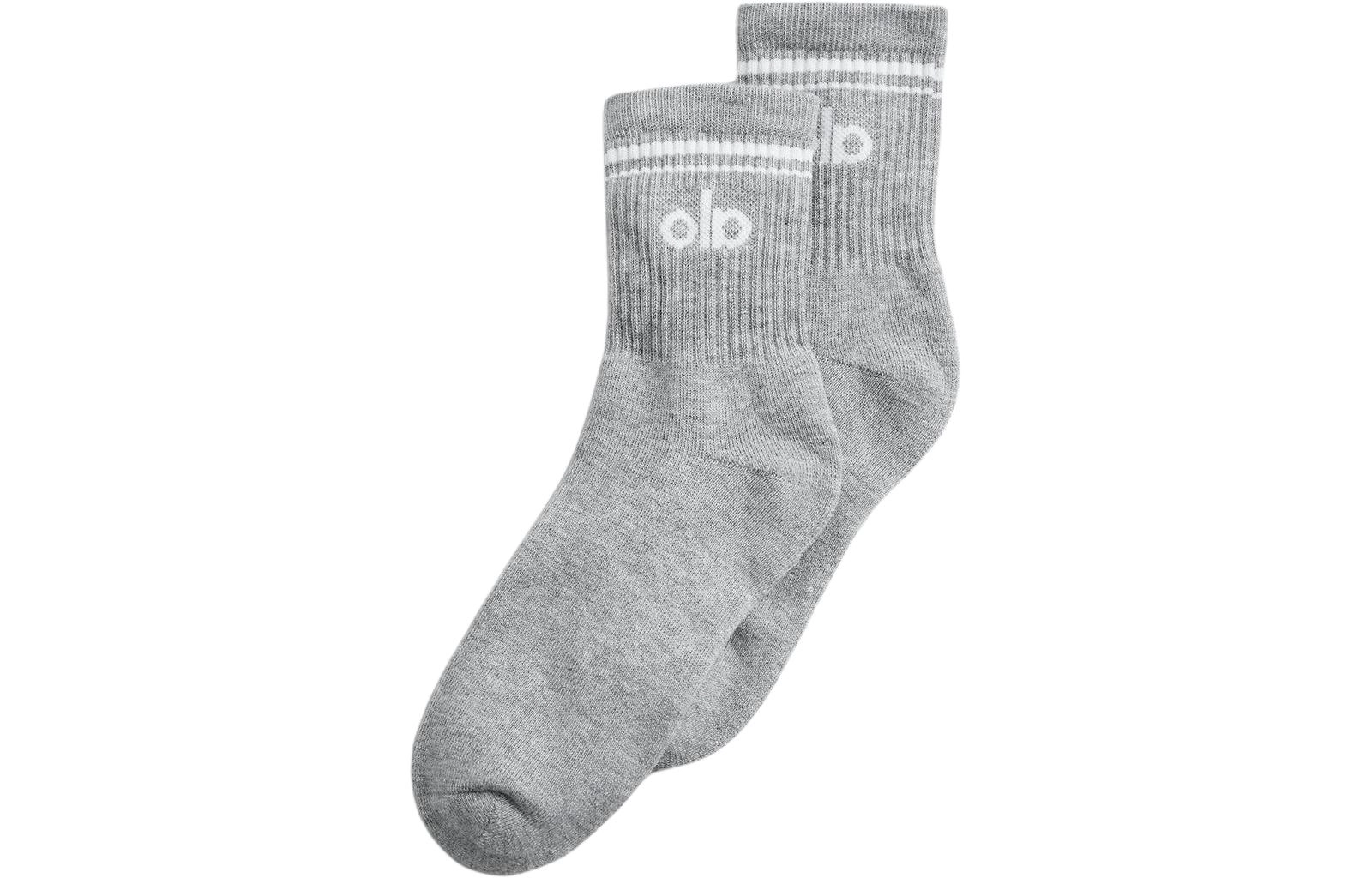 alo yoga Logo 1