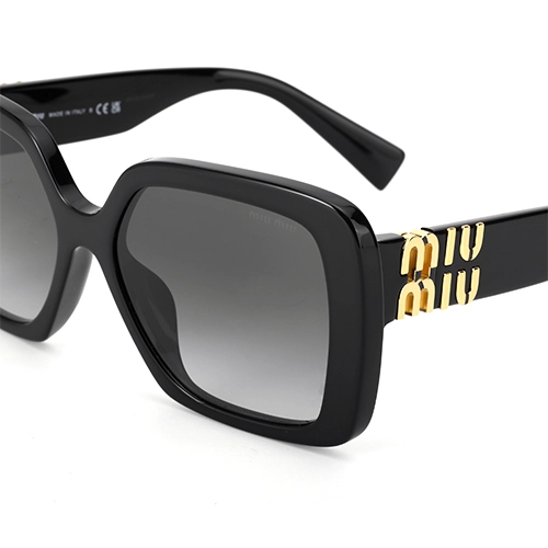 MIU MIU