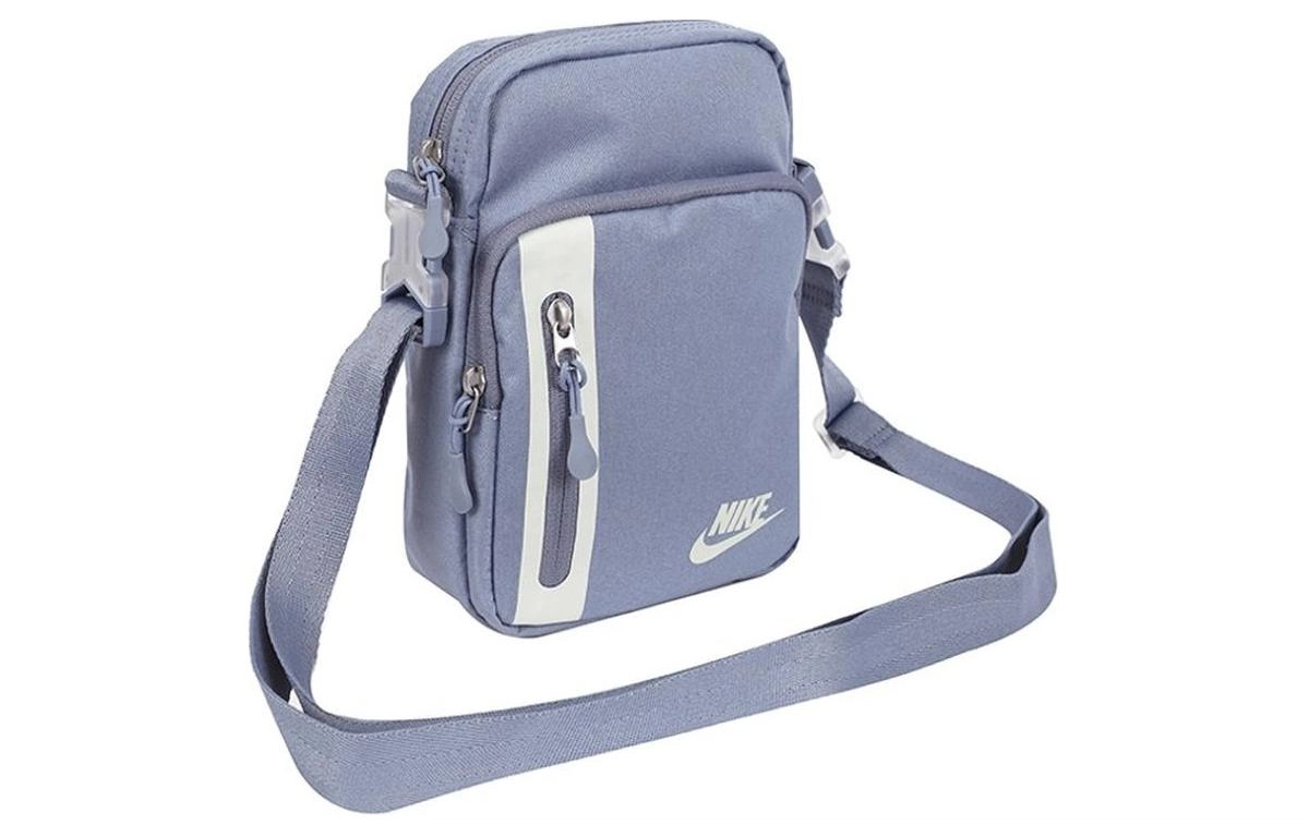 Nike ELEMENTAL Premium