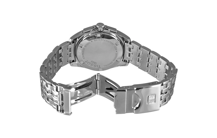TISSOT 33mm 33mm T008.217.11.031.00