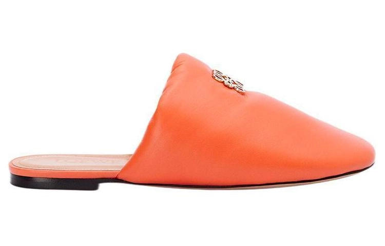 LOEWE Anagram