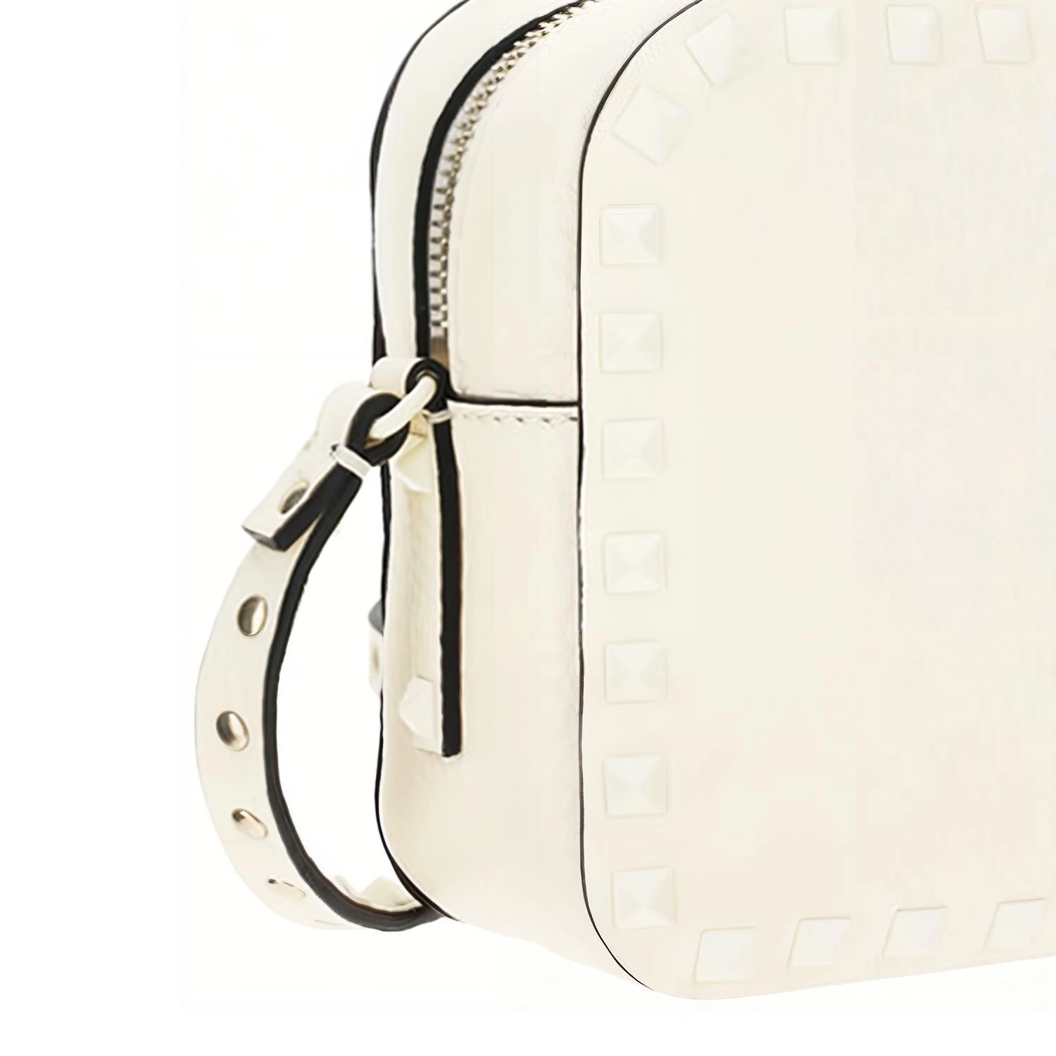 Valentino Rockstud