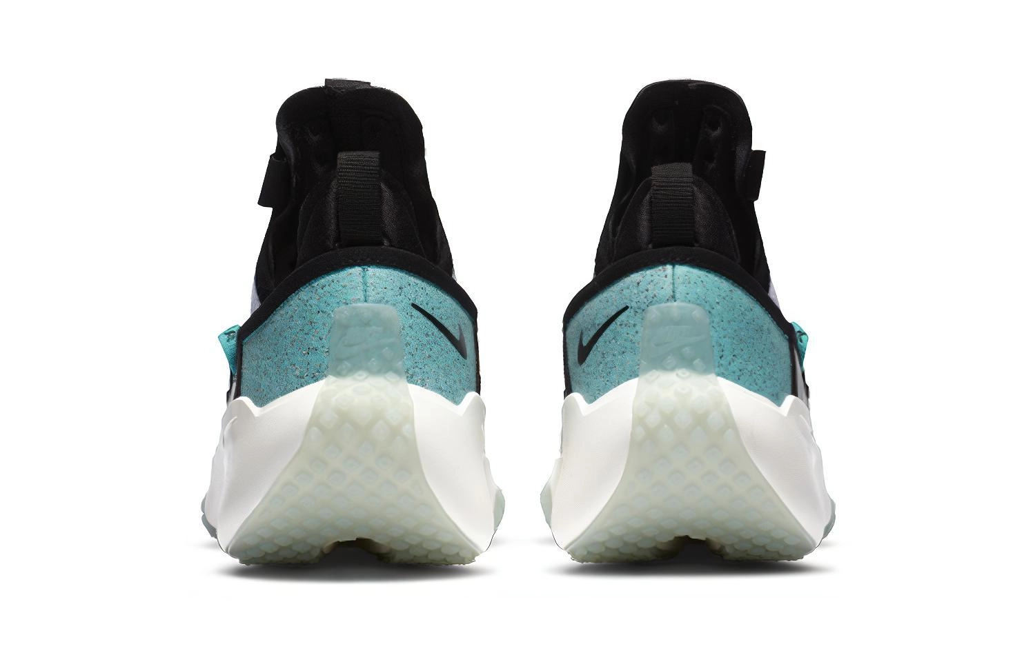 Nike Air Zoom Traverse