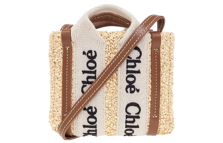Chloe Logo