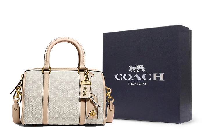 COACH Ruby 25