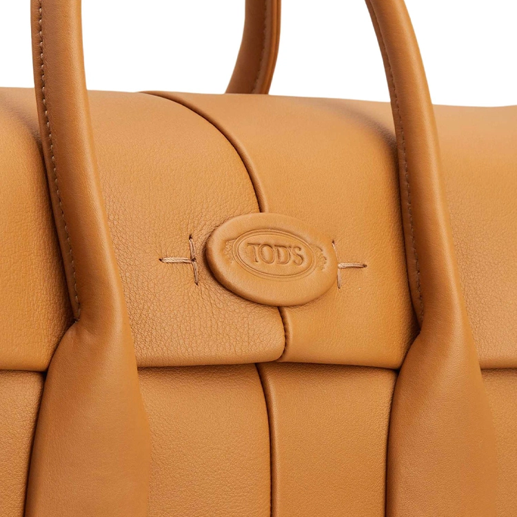 TOD'S