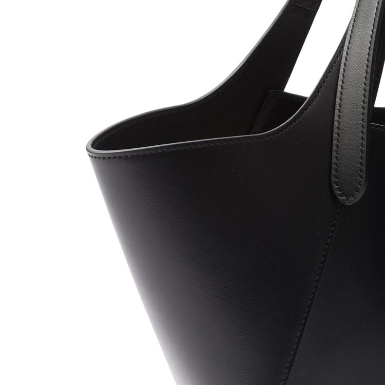 PRADA Tote