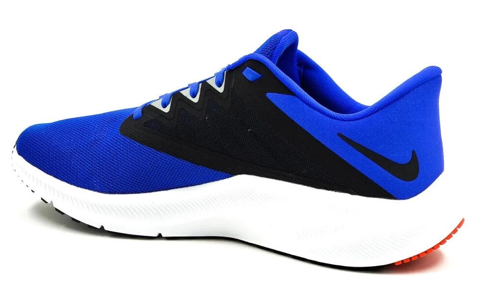Nike Quest 3